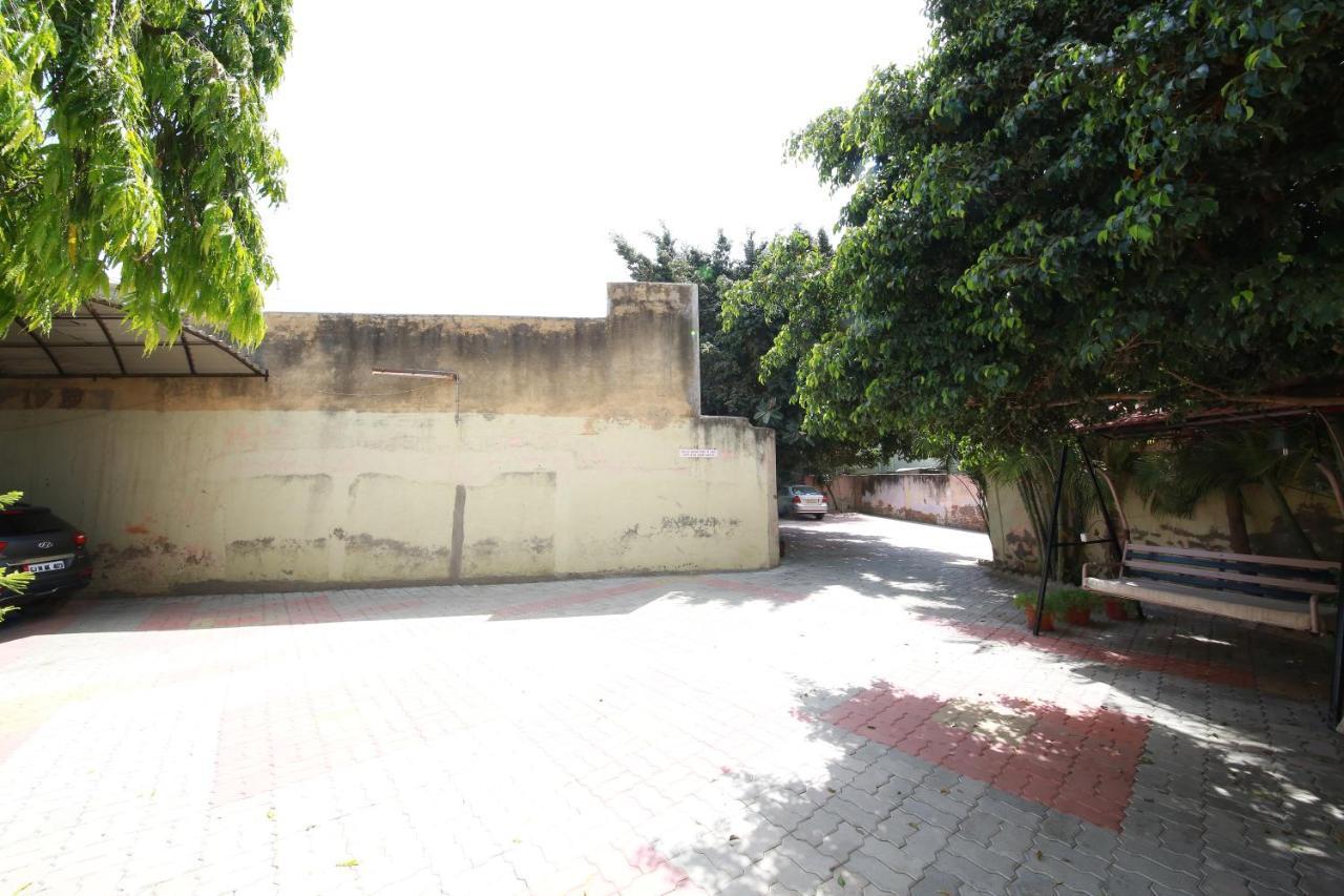 Hotel Darshan Amreli Extérieur photo